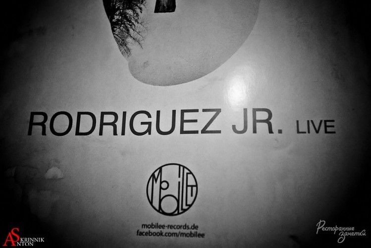  Rodriguez Jr 04.11.11 Dom Party Bar